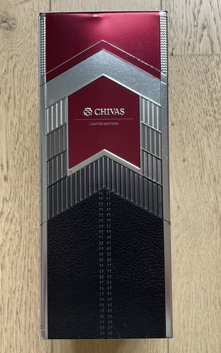 Boîte métal vide - vide, chivas